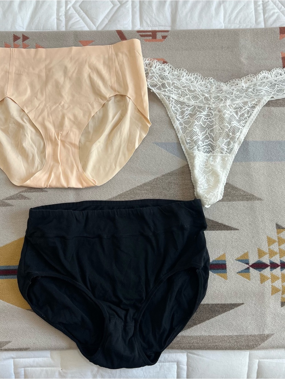 Women's Seamless High-Waist Briefs and Lace Thong Set - Black, Nude, White